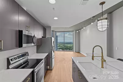 210 N Church Street #2910, Charlotte, NC 28202 - Photo 11