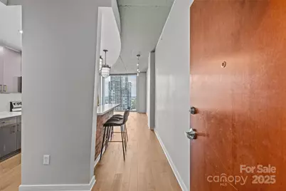 210 N Church Street #2910, Charlotte, NC 28202 - Photo 5