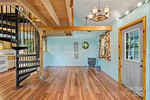 42 Parkway Dr, Marion, NC 28752 - Photo 11