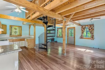 42 Parkway Drive, Marion, NC 28752 - Photo 9