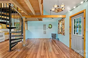 42 Parkway Dr, Marion, NC 28752 - Photo 13