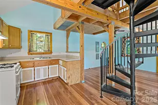 42 Parkway Dr, Marion, NC 28752 - Photo 17