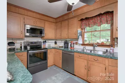 269 Johnson Dairy Road, Mooresville, NC 28115 - Photo 9