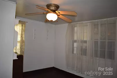 118 Fourth C Street, Marion, NC 28752 - Photo 11