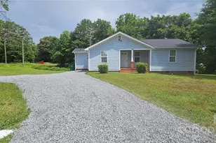 2820 Bellhaven Cir, Charlotte, NC 28214 - Photo 1