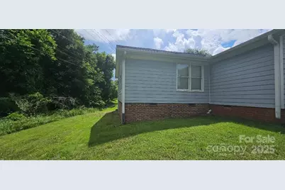 2820 Bellhaven Circle, Charlotte, NC 28214 - Photo 19