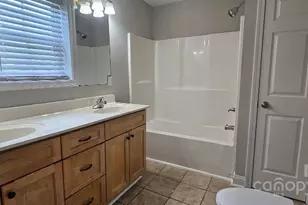 2820 Bellhaven Cir, Charlotte, NC 28214 - Photo 15