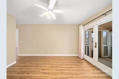 502 Spanish Oak Lane, Hendersonville, NC 28791 - Photo 21