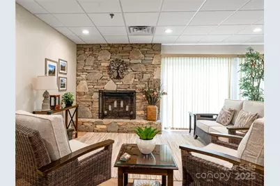 502 Spanish Oak Lane, Hendersonville, NC 28791 - Photo 45