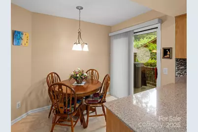 502 Spanish Oak Lane, Hendersonville, NC 28791 - Photo 11