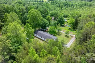 4375 Fox Rd, Lenoir, NC 28645 - Photo 7