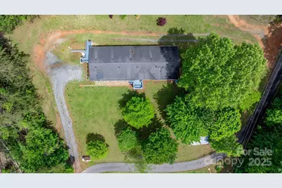 4375 Fox Road, Lenoir, NC 28645 - Photo 9