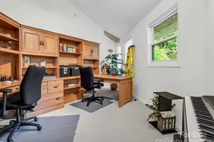 698 Youngs Mountain Dr, Lake Lure, NC 28746 - Photo 23