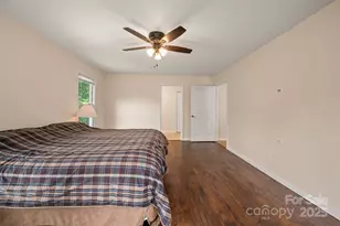 2 Candlestick Dr, Zirconia, NC 28790 - Photo 13