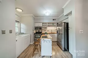 5927 Quail Hollow Rd, Charlotte, NC 28210 - Photo 11