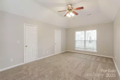 4409 Lenox Hill Place, Charlotte, NC 28269 - Photo 9