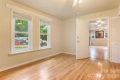 13 Rosscraggon Drive, Asheville, NC 28803 - Photo 9