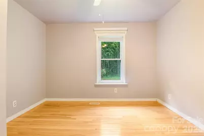 13 Rosscraggon Drive, Asheville, NC 28803 - Photo 15