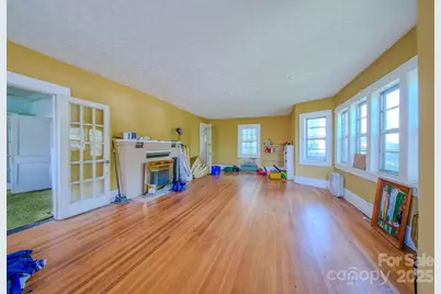 69 Austin Avenue, Asheville, NC 28801 - Photo 9