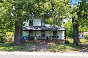 164 N Eastway Dr, Troutman, NC 28166 - Photo 1