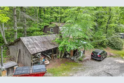 140 Old Ccc Road, Hendersonville, NC 28739 - Photo 11