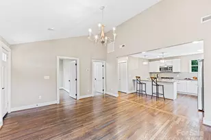 162 Courtland Pl, Asheville, NC 28801 - Photo 7