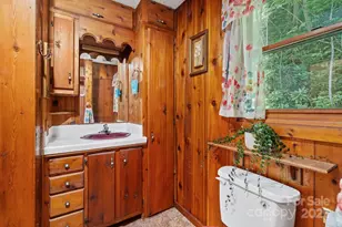 14518 Big Laurel Rd, Mars Hill, NC 28754 - Photo 41