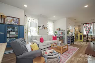 711 Beaty St, Davidson, NC 28036 - Photo 3