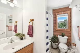 65 E Dream St, Hendersonville, NC 28792 - Photo 25