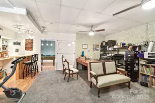 65 E Dream St, Hendersonville, NC 28792 - Photo 21