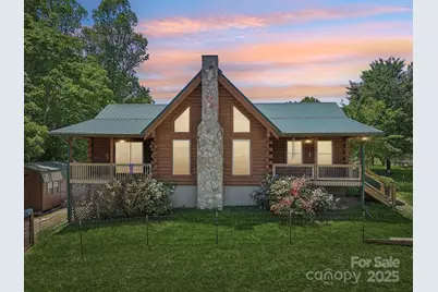 65 E Dream Street, Hendersonville, NC 28792 - Photo 1