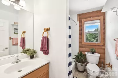 65 E Dream Street, Hendersonville, NC 28792 - Photo 25