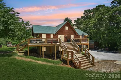 65 E Dream Street, Hendersonville, NC 28792 - Photo 1