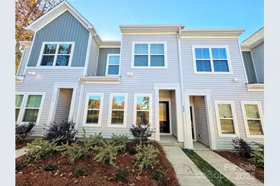 4750 Lakeview Road N #18, Charlotte, NC 28216 - Photo 1