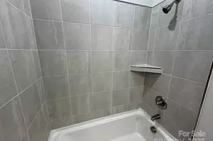 4750 Lakeview Road N, Charlotte, NC 28216 - Photo 33