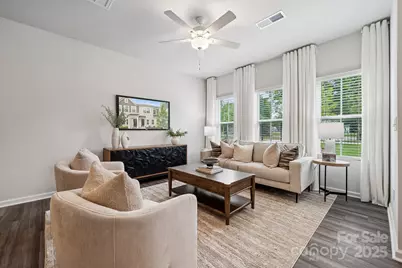 4750 Lakeview Road N #18, Charlotte, NC 28216 - Photo 7