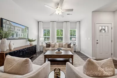 4742 Lakeview Road N #17, Charlotte, NC 28216 - Photo 3