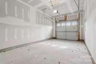 4742 Lakeview Road N, Charlotte, NC 28216 - Photo 25