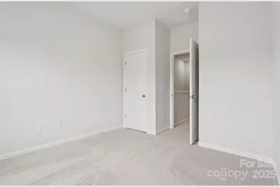 4742 Lakeview Road N #17, Charlotte, NC 28216 - Photo 23