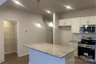 6009 Jasmine Br Rd, Charlotte, NC 28216 - Photo 5