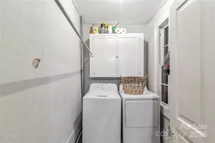 7 Kings Mountain St, York, SC 29745 - Photo 17