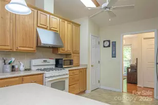 174 Allen Paul Dr, Hendersonville, NC 28791 - Photo 11