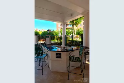 300 W 5th Street #723, Charlotte, NC 28202 - Photo 21