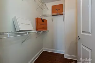 300 W 5th St, Charlotte, NC 28202 - Photo 15