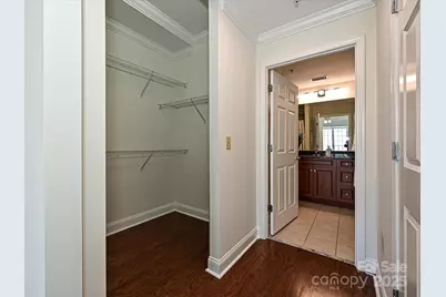 300 W 5th Street #723, Charlotte, NC 28202 - Photo 7