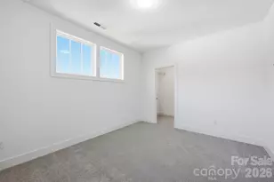 9109 Maybry Pk St, Charlotte, NC 28212 - Photo 27