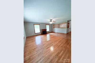 660 Halltown Road, Spruce Pine, NC 28777 - Photo 7