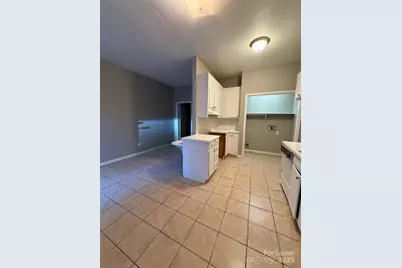 304 Kristin Lane #7, Hudson, NC 28638 - Photo 5