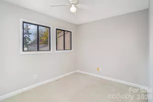 8005 Horse Chestnut Ln, Charlotte, NC 28277 - Photo 19