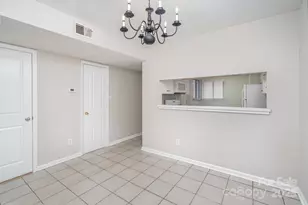 8005 Horse Chestnut Ln, Charlotte, NC 28277 - Photo 11